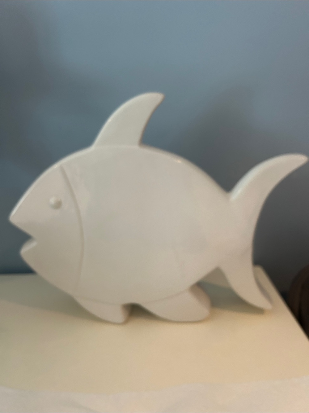 WHITE CERAMIC FISH DECOR